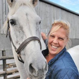 Paintedhorse, Jo FitzJohn, EFL, EFP, ReWilding, Equine Therapy